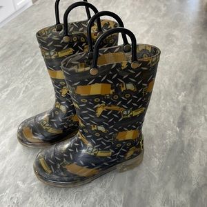 Flight up kids rain boots